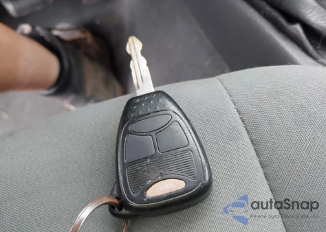 2006 Jeep Liberty Sport из США, поврежденный, VIN 1J4GL48K16W154557